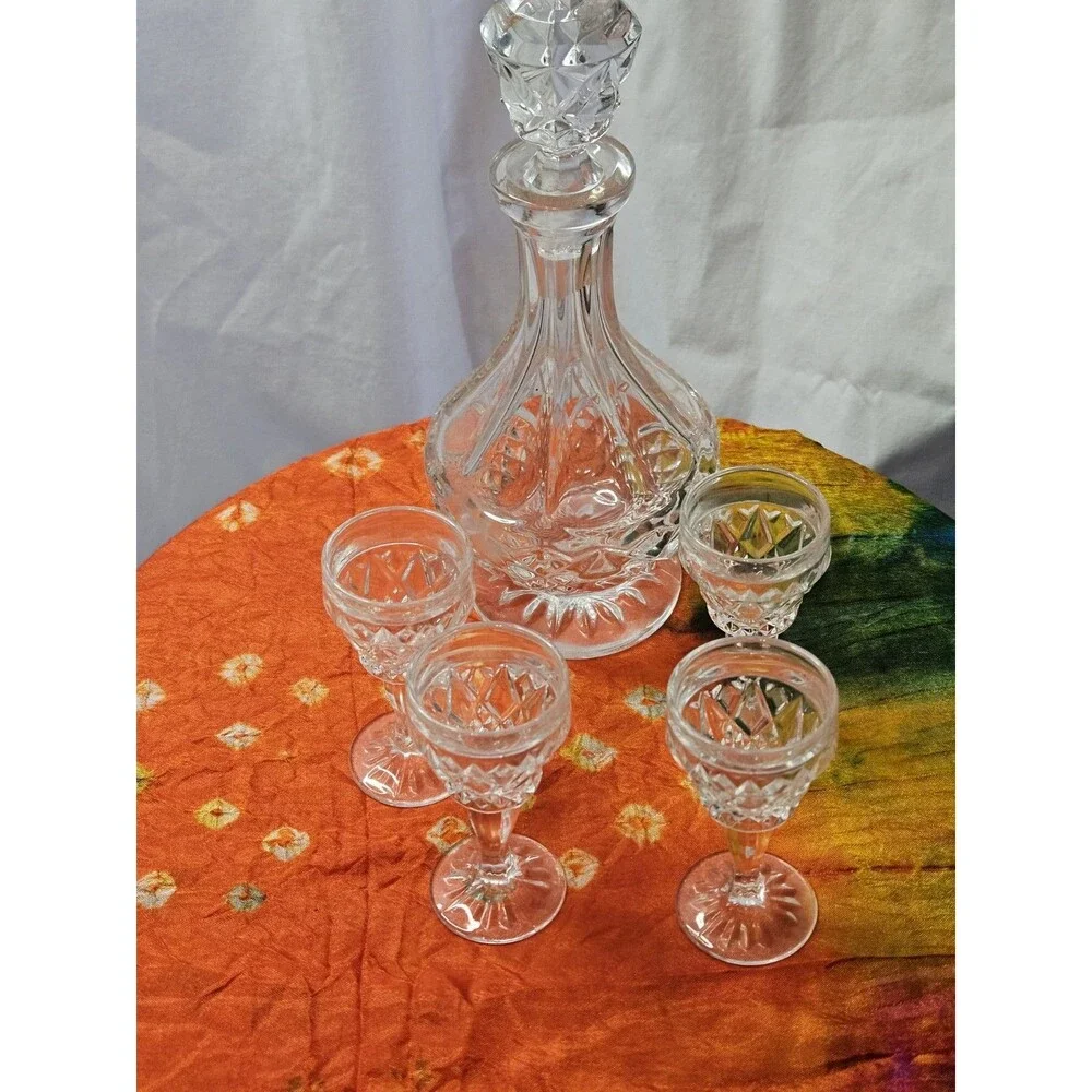 Vintage Cut Glass Decanter Set w/ Stopper & 4 Stemmed Cordial Glasses